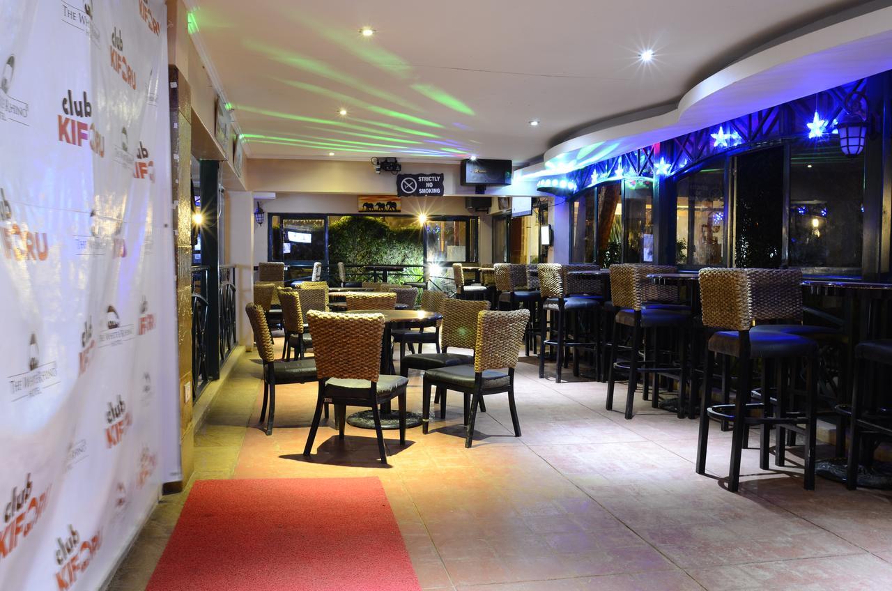 The White Rhino Hotel เนย์รี ภายนอก รูปภาพ